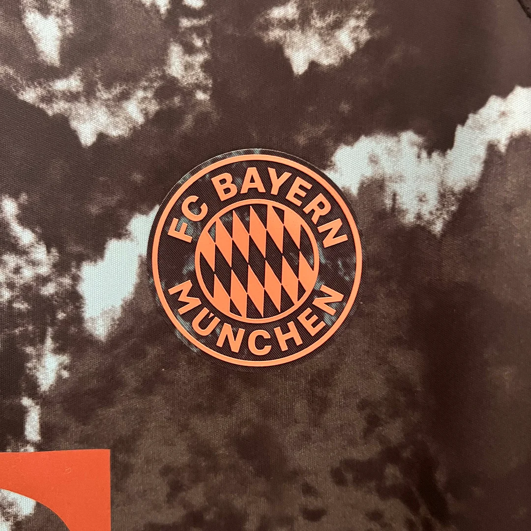 Bayern München Away (2024/2025)