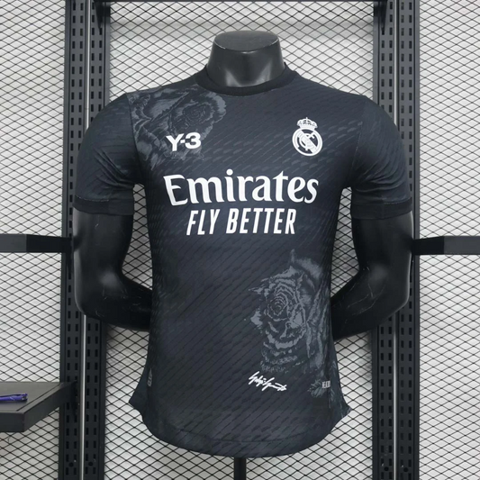 Real Madrid Y-3 Limited Edition Sort (2024/2025)